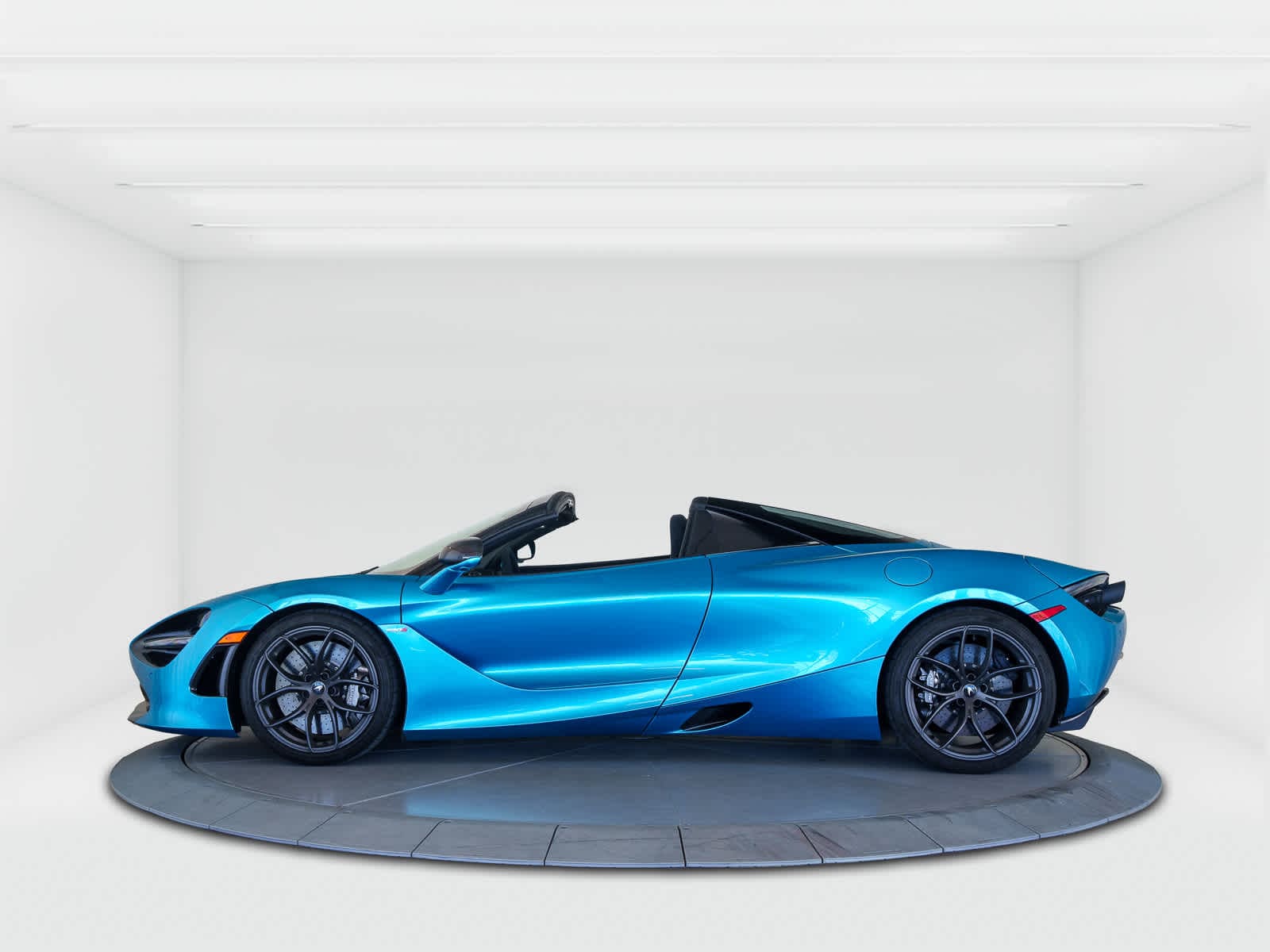 Used 2019 McLaren 720S Performance with VIN SBM14FCA9KW003745 for sale in Highlands Ranch, CO