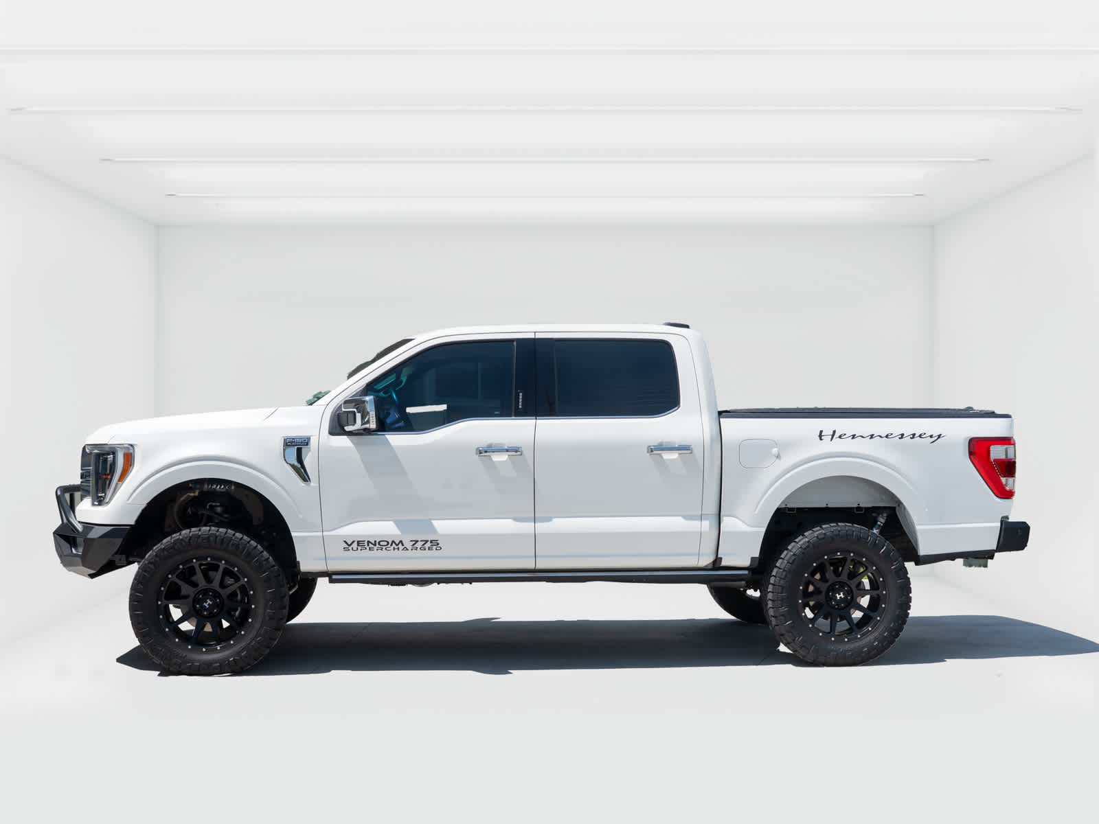 Used 2022 Ford F-150 Platinum with VIN 1FTFW1E52NFA98343 for sale in Highlands Ranch, CO