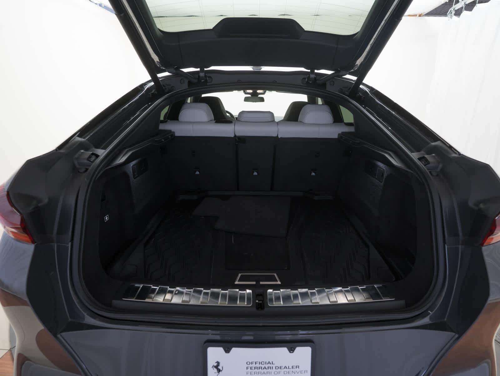 Thumbnail: 2024 BMW X6 - 34