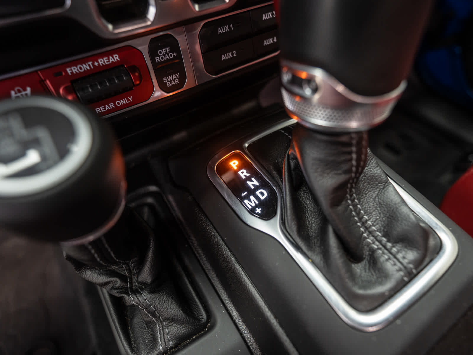 Thumbnail: 2024 Jeep Wrangler - 25