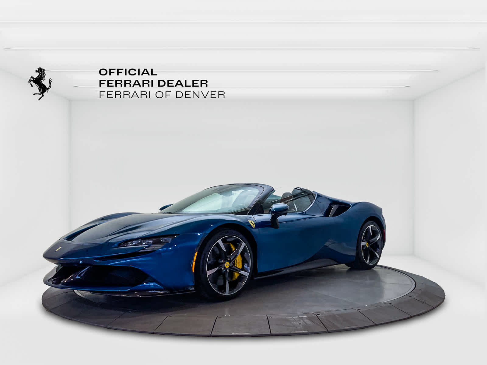 2025 Ferrari SF90 Base