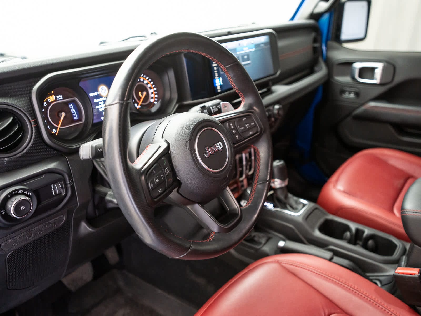 Thumbnail: 2024 Jeep Wrangler - 19