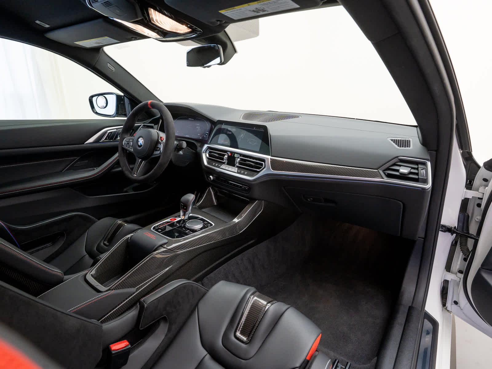 Thumbnail: 2023 BMW M4 - 13