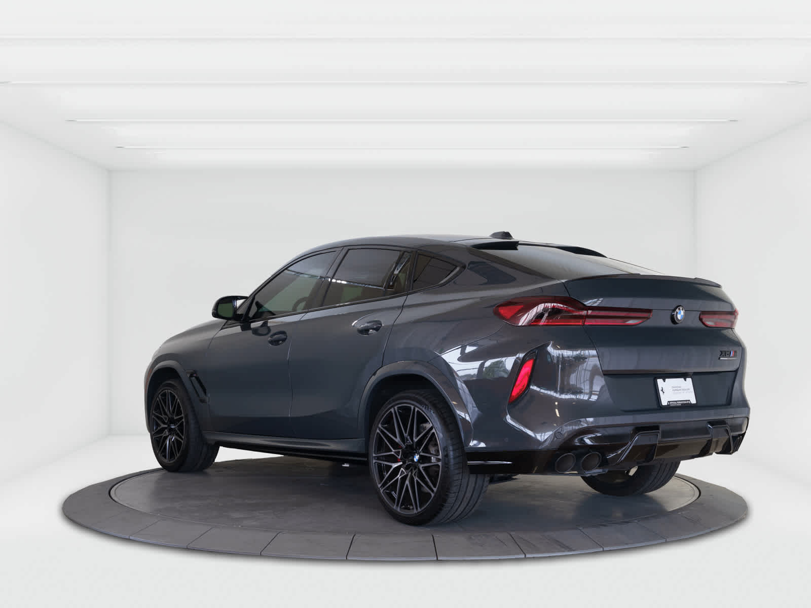 2024 Bmw X6 M photo 2