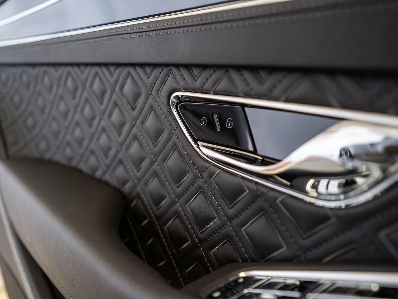 Thumbnail: 2022 Bentley Continental - 18