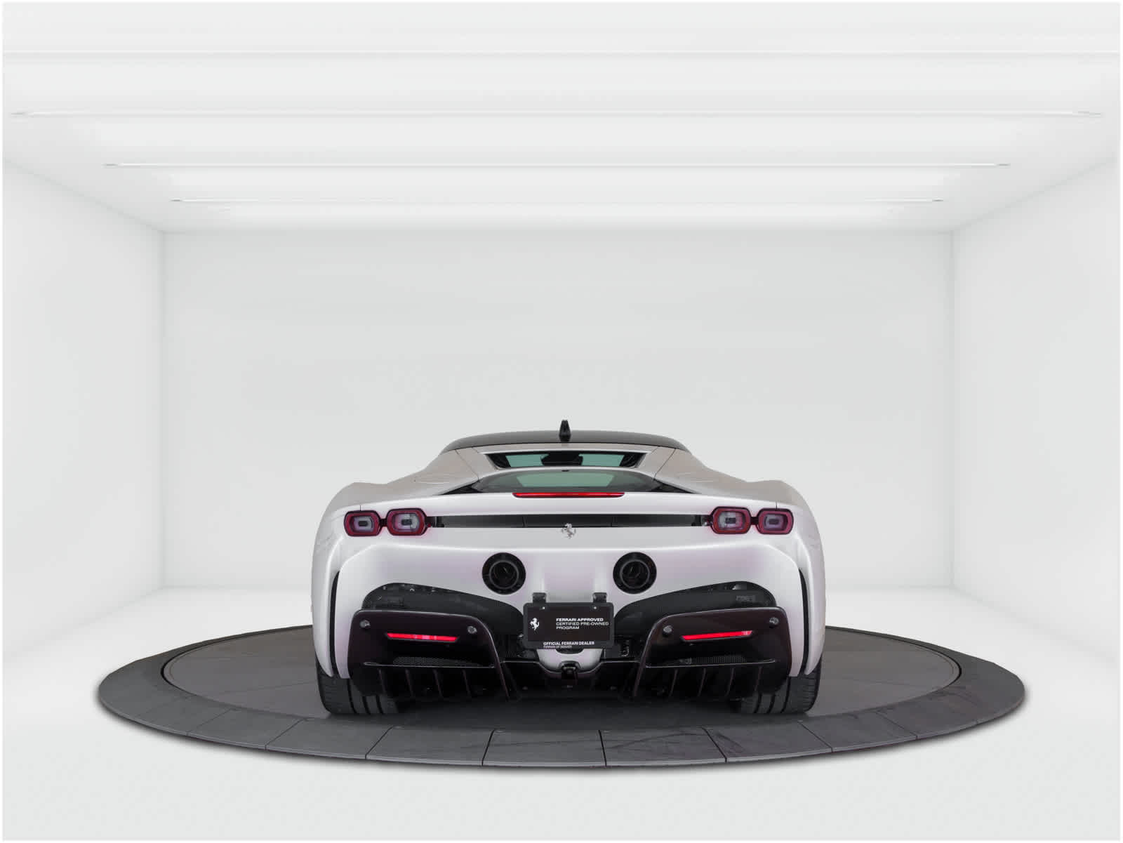 2022 Ferrari SF90 Stradale photo 4