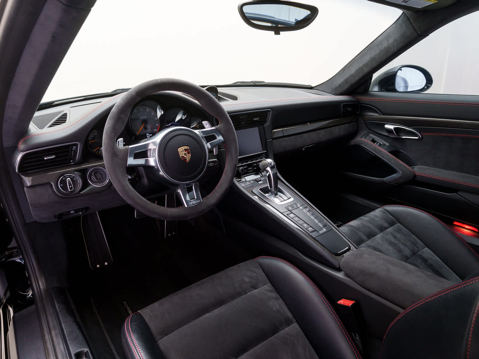 Thumbnail: 2014 Porsche 911 - 12