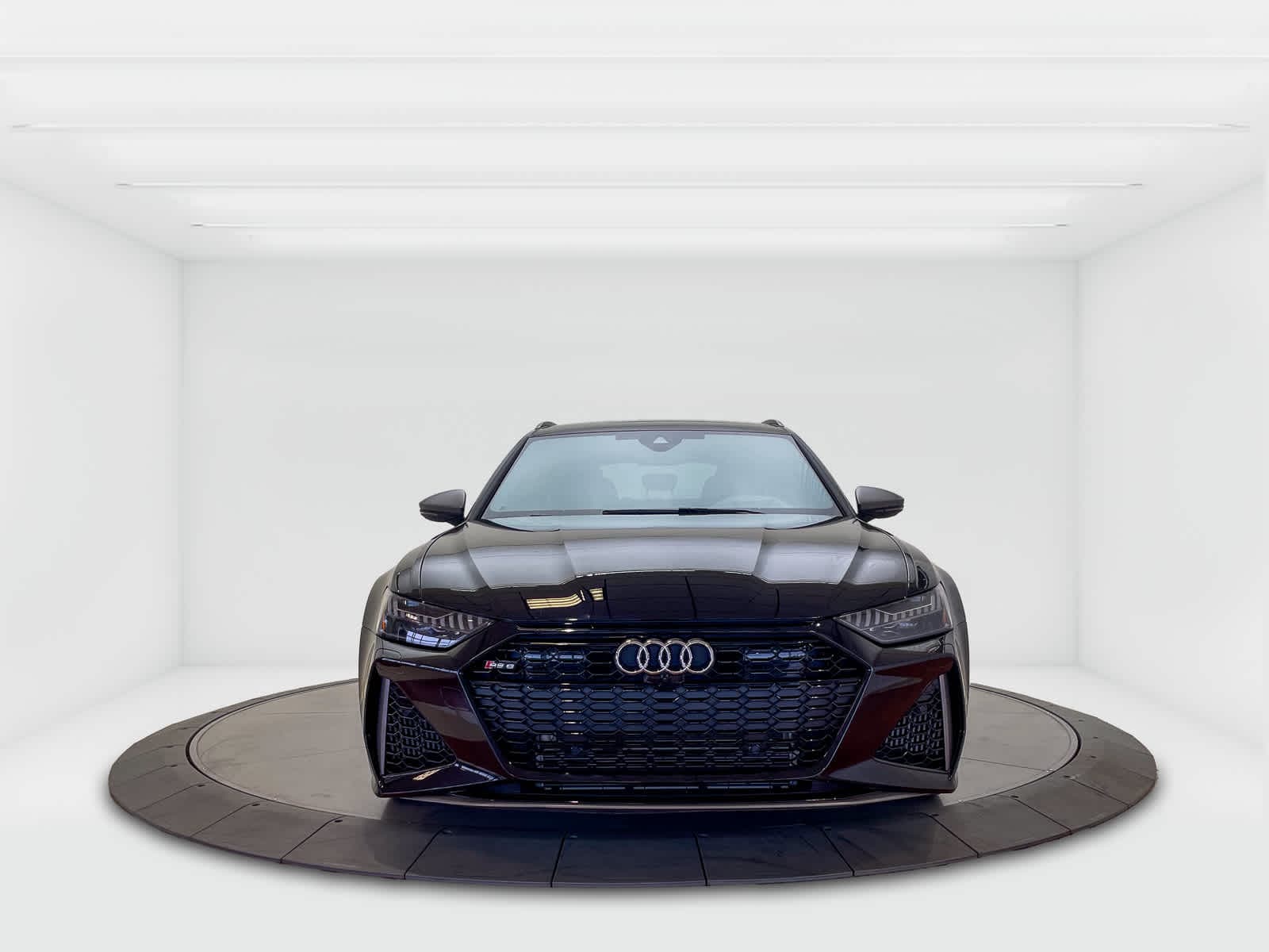 Thumbnail: 2024 Audi RS 6 - 6