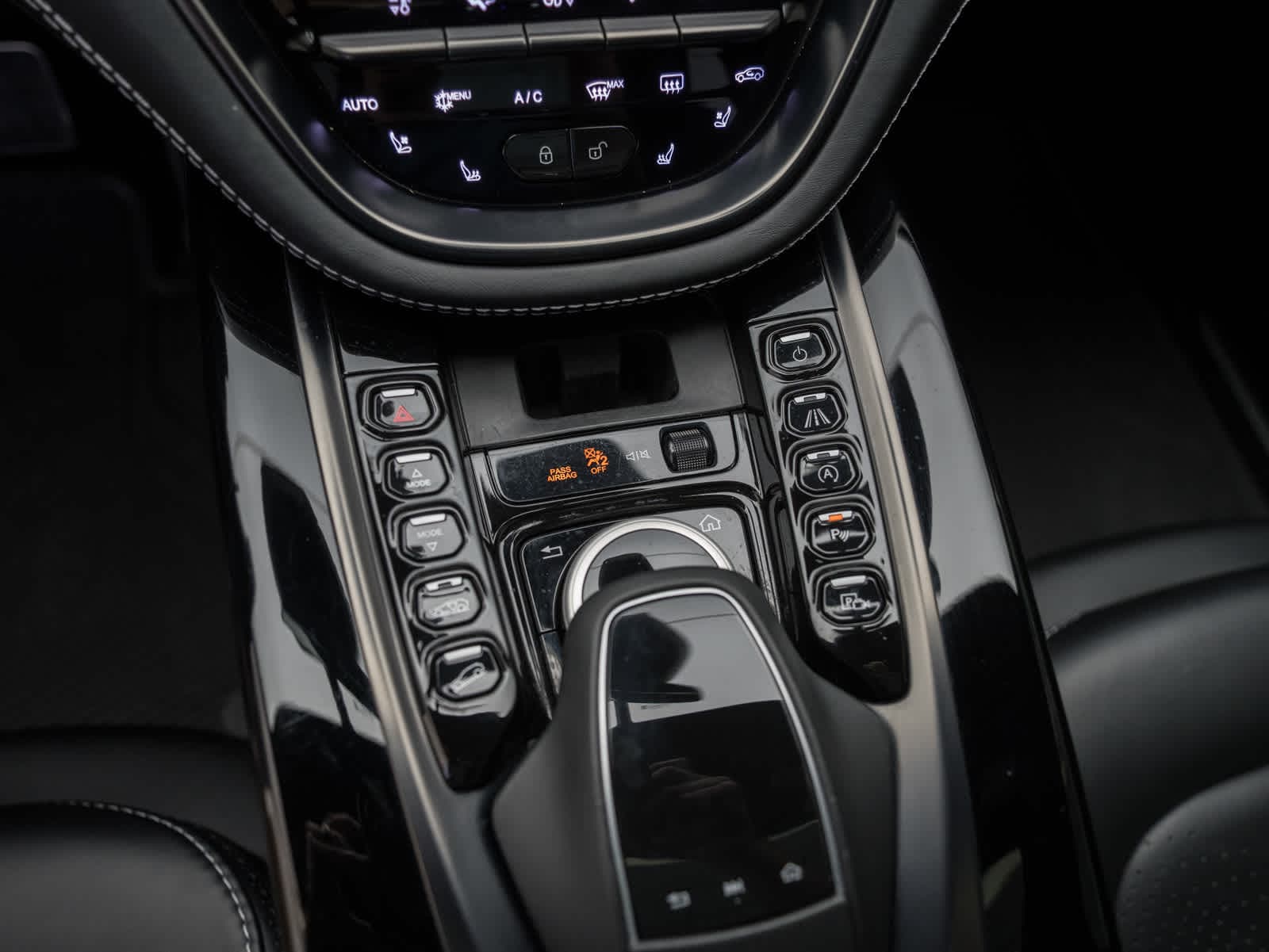 Thumbnail: 2021 Aston Martin DBX - 23