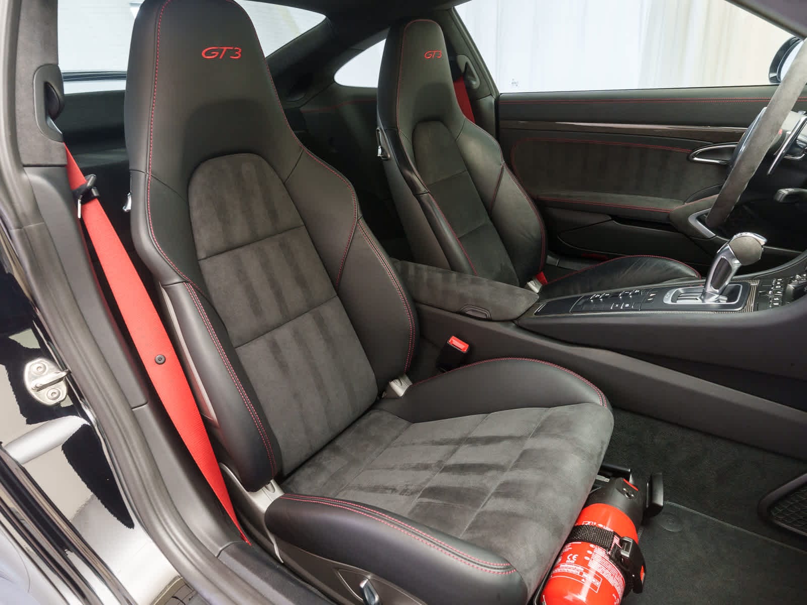 Thumbnail: 2014 Porsche 911 - 14