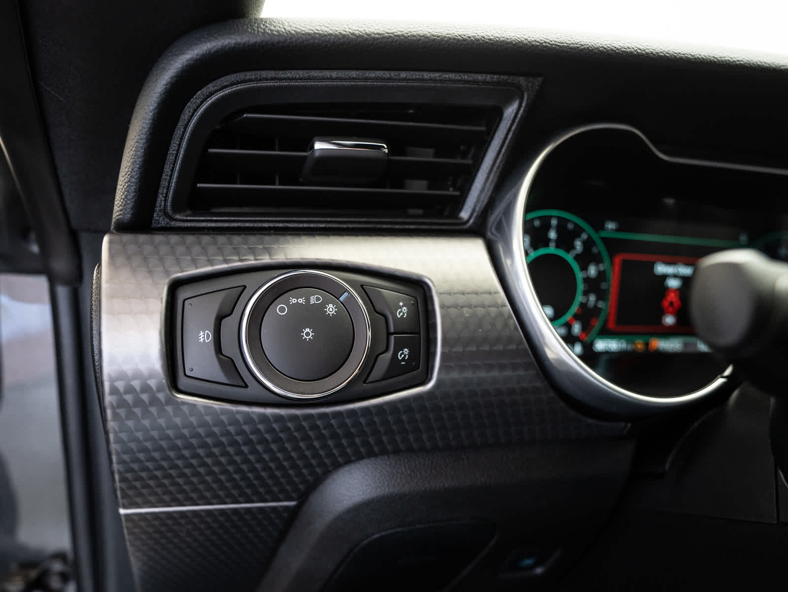 Thumbnail: 2020 Ford Mustang - 28