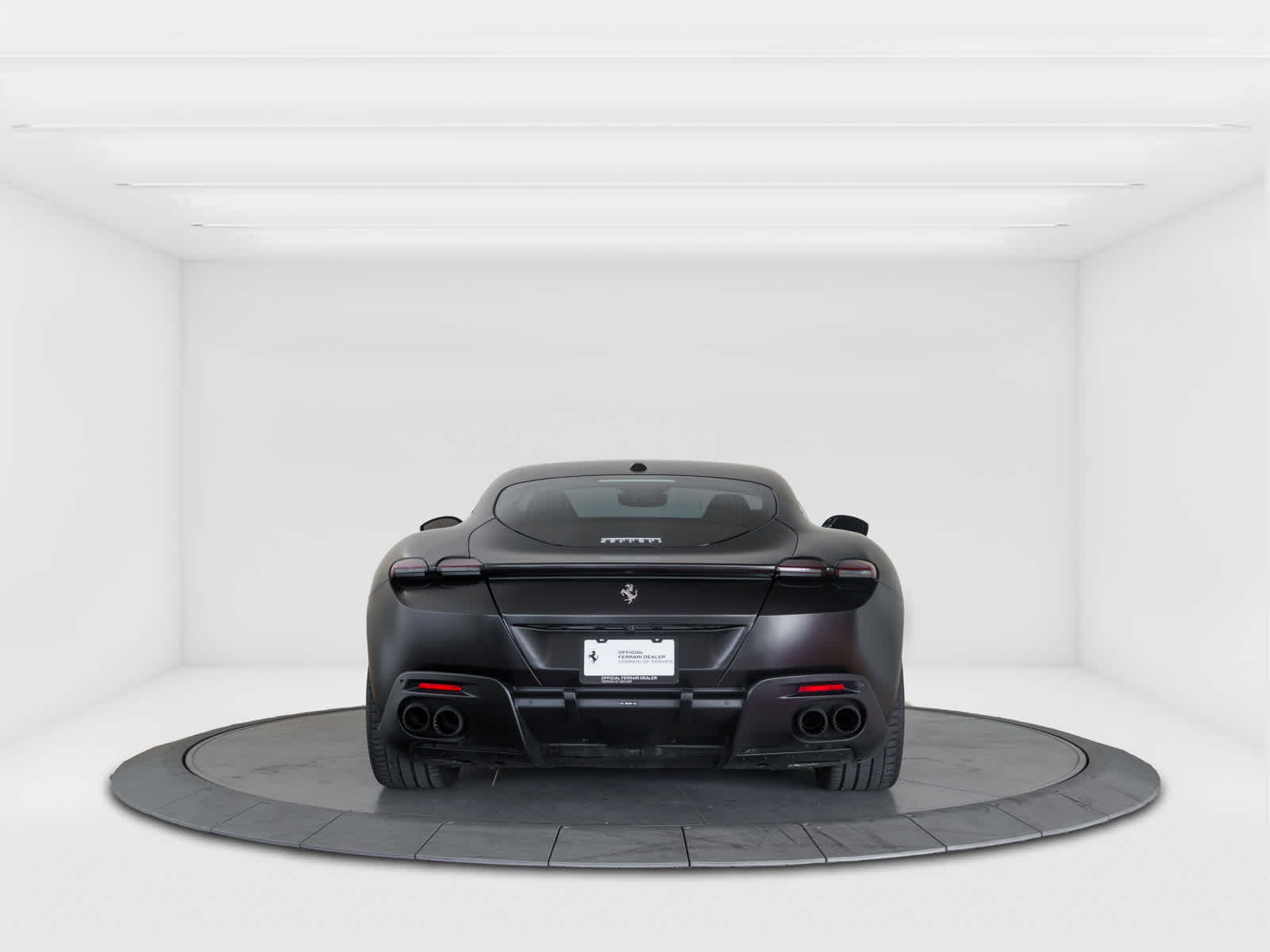 2022 Ferrari Roma photo 4