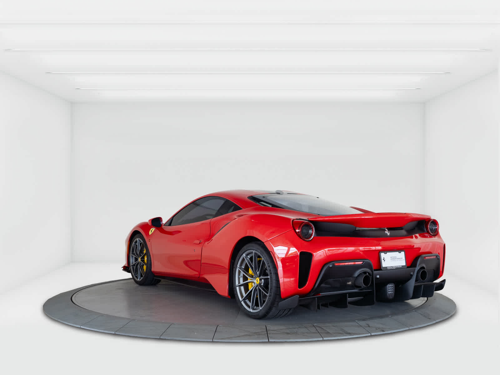 2020 Ferrari 488 Pista photo 3