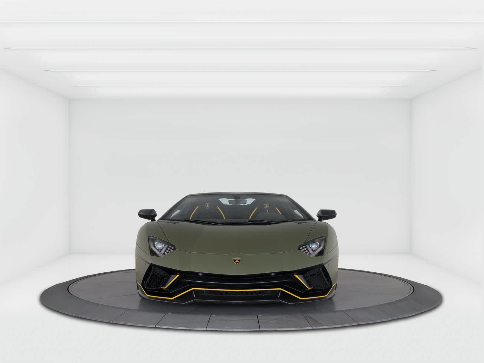 2022 Lamborghini Aventador  8