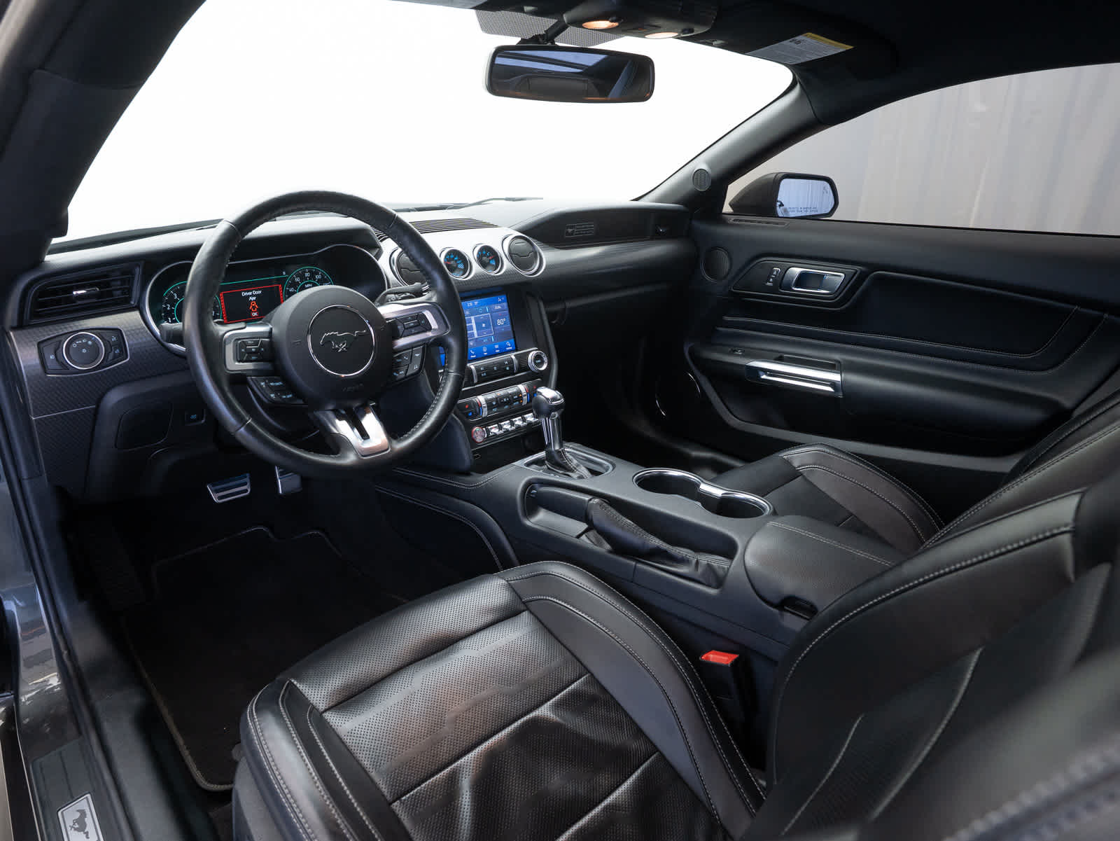 Thumbnail: 2020 Ford Mustang - 12