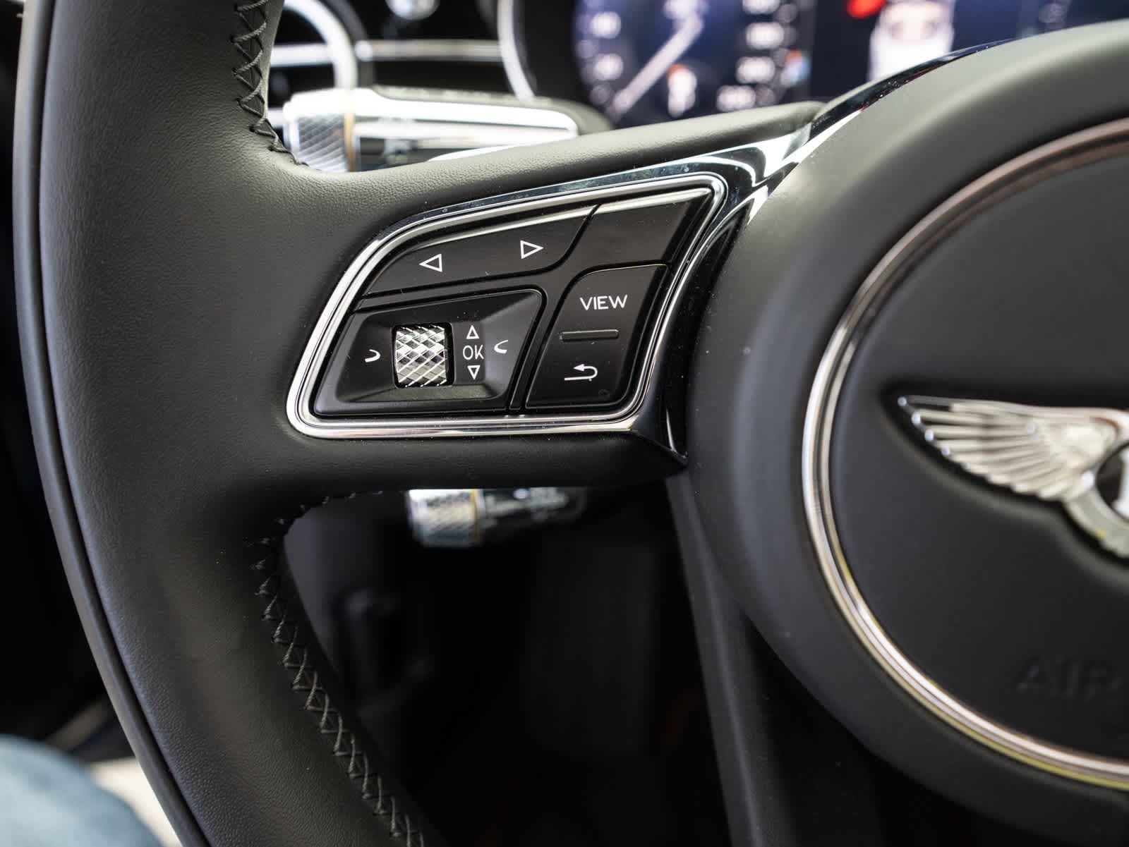 Thumbnail: 2022 Bentley Continental - 25