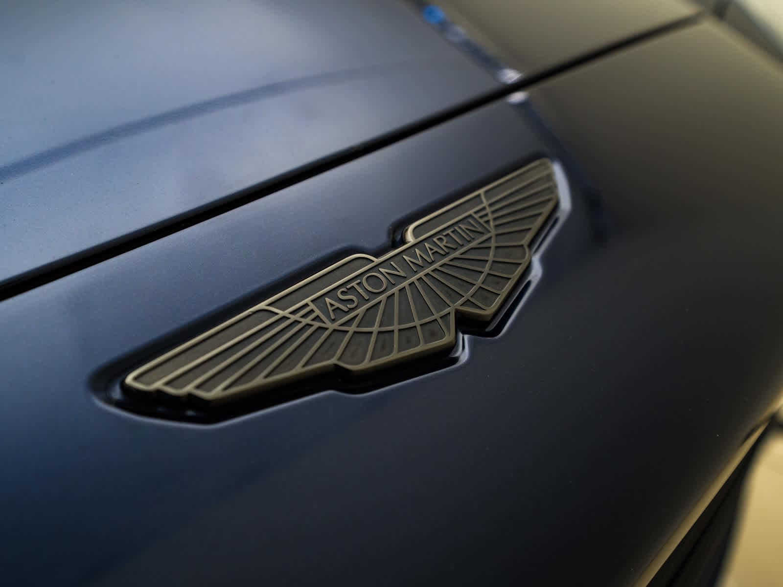 Thumbnail: 2021 Aston Martin DBX - 33