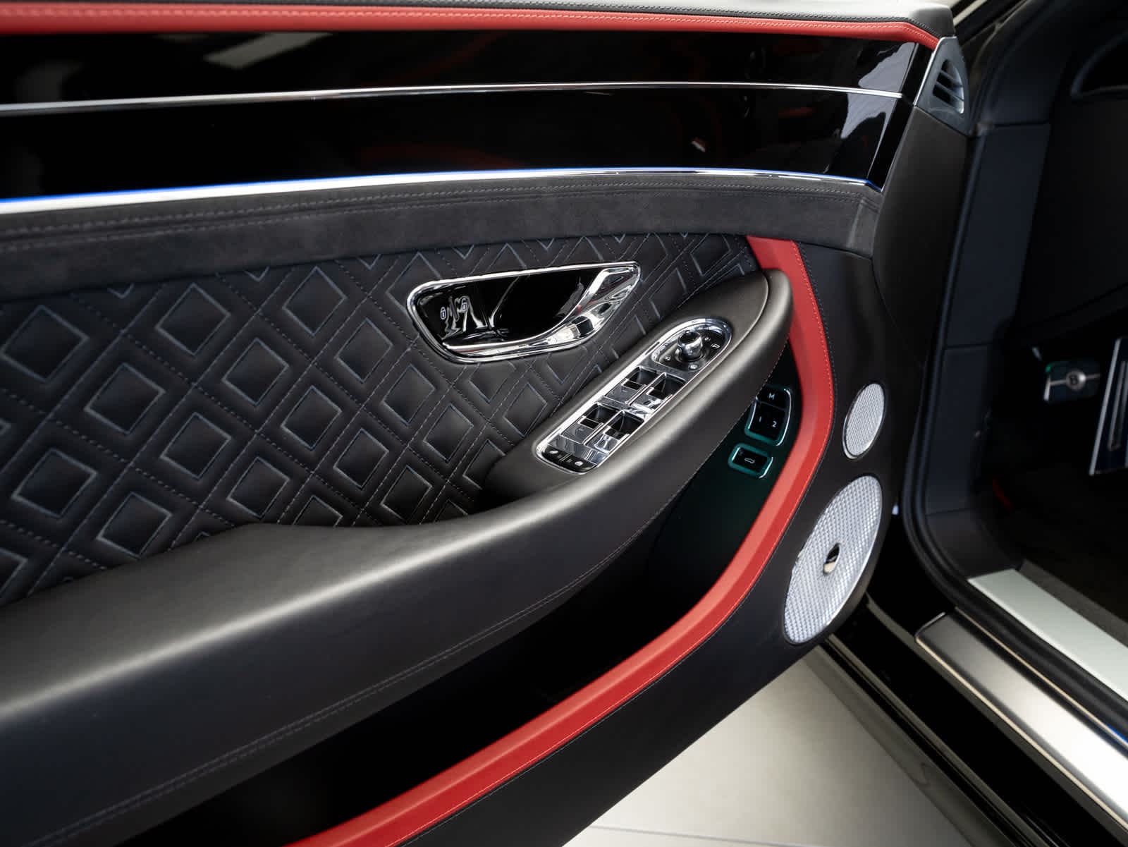 Thumbnail: 2022 Bentley Continental - 17