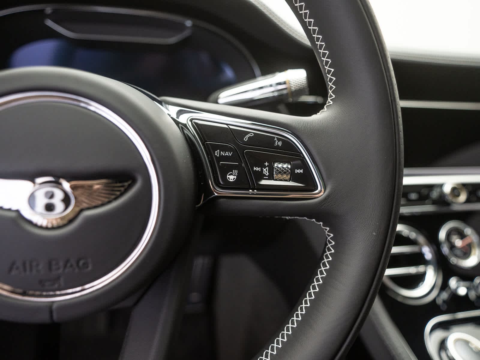 Thumbnail: 2022 Bentley Continental - 21