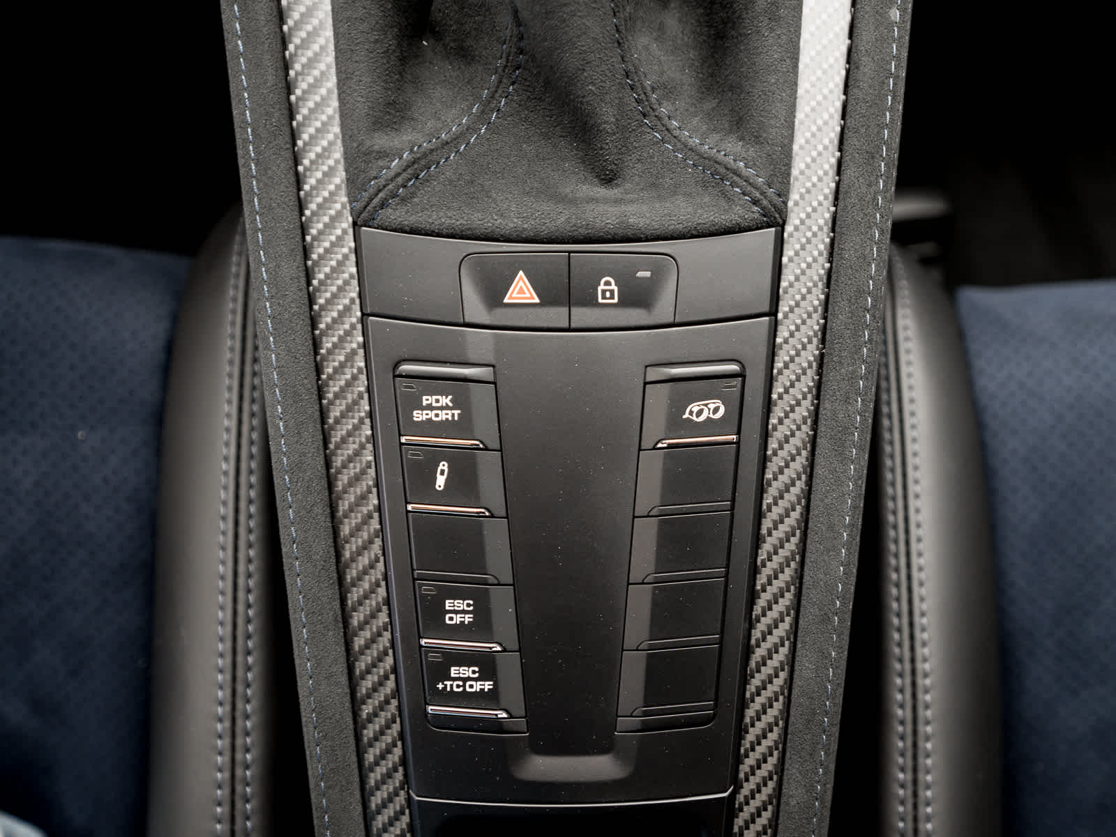 2023 Porsche 718 Cayman GT4 RS 27