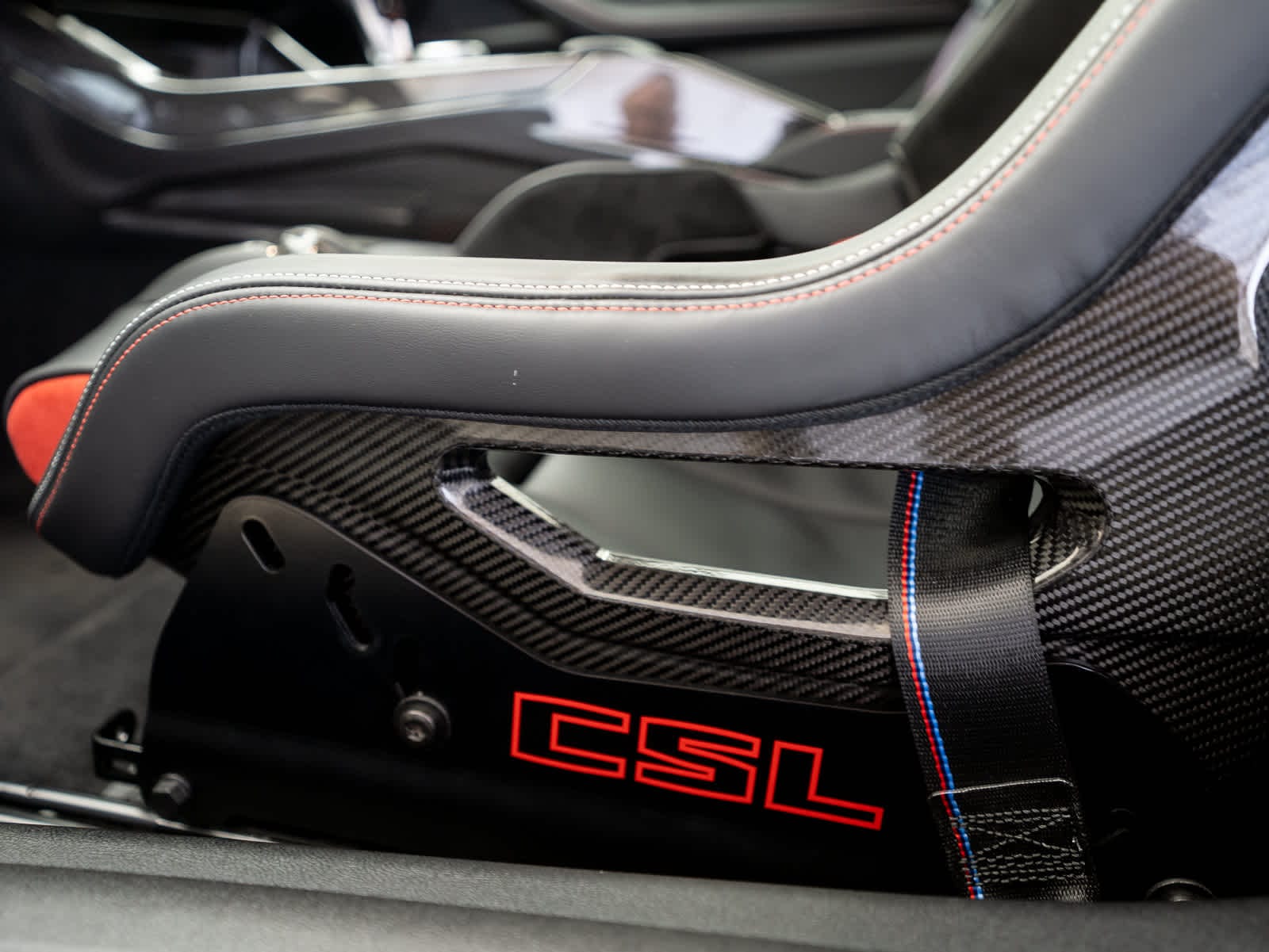 Thumbnail: 2023 BMW M4 - 28