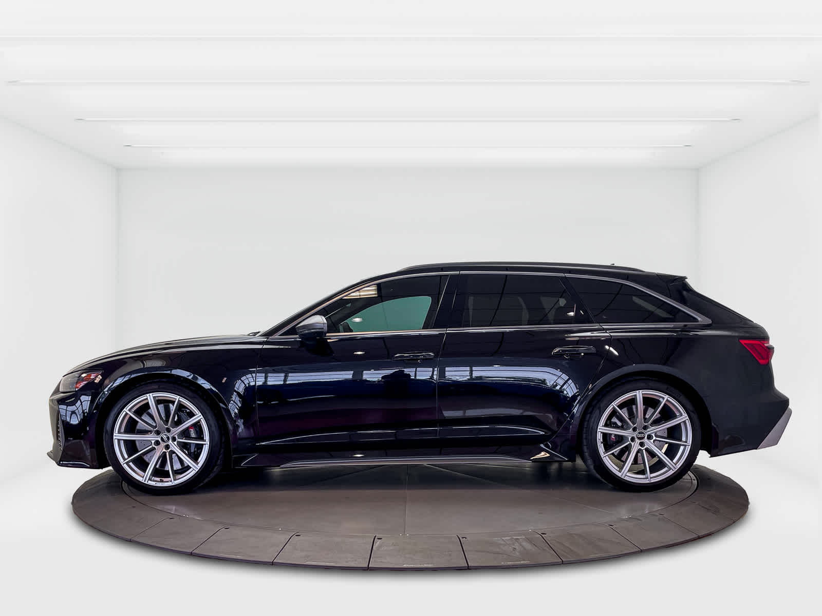 Thumbnail: 2024 Audi RS 6 - 2