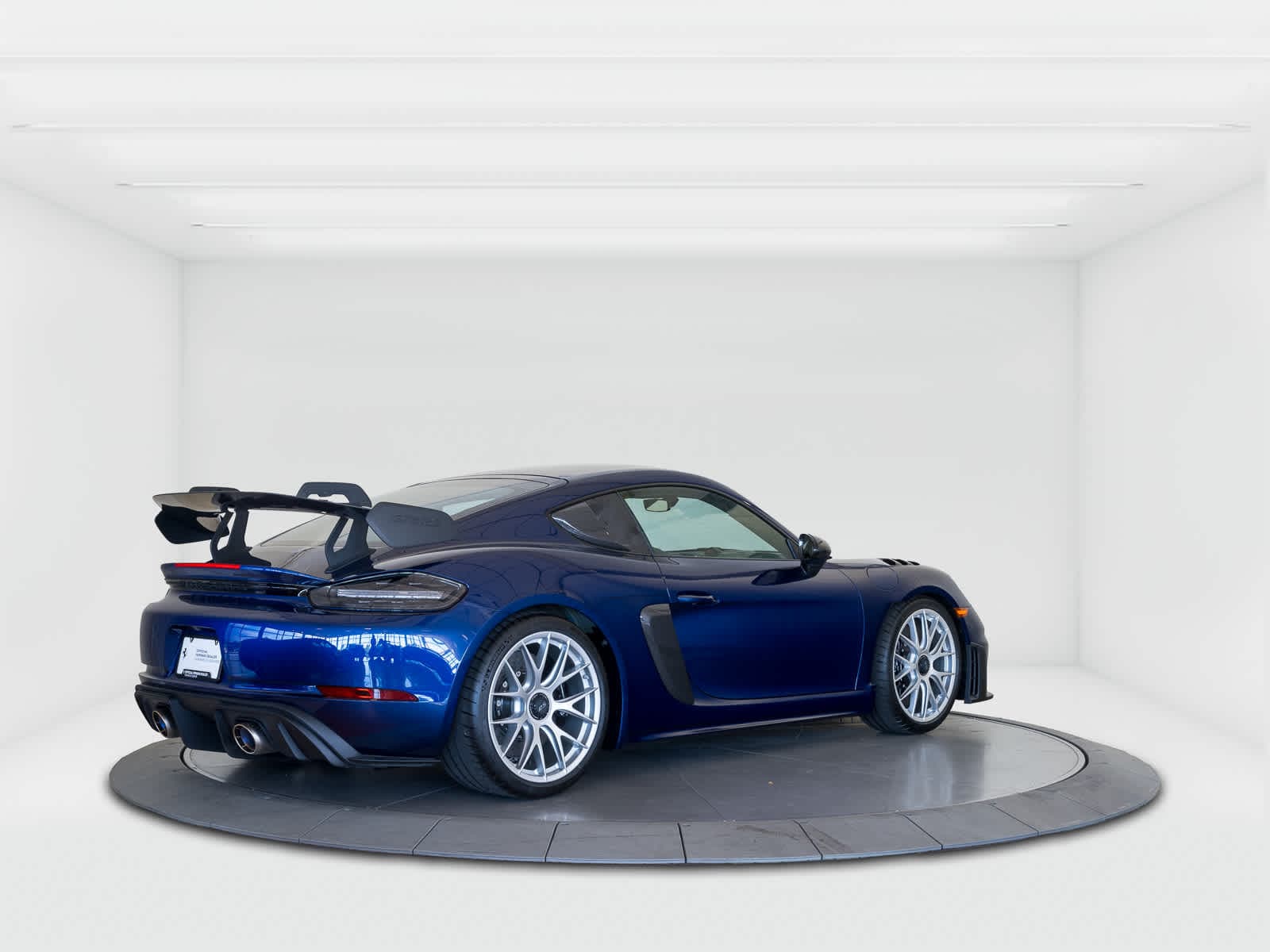 2023 Porsche 718 Cayman GT4 RS 5