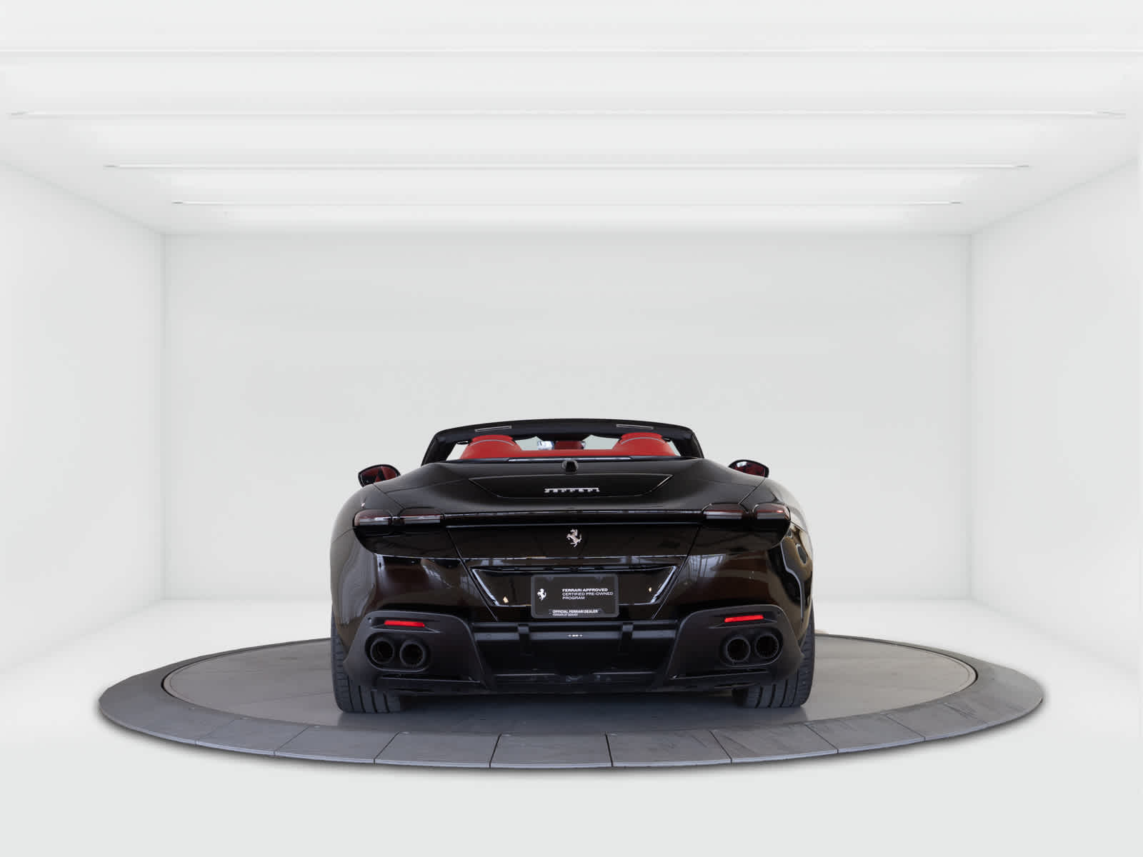 2025 Ferrari Roma Spider photo 4