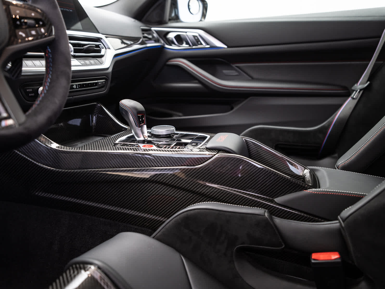 Thumbnail: 2023 BMW M4 - 27