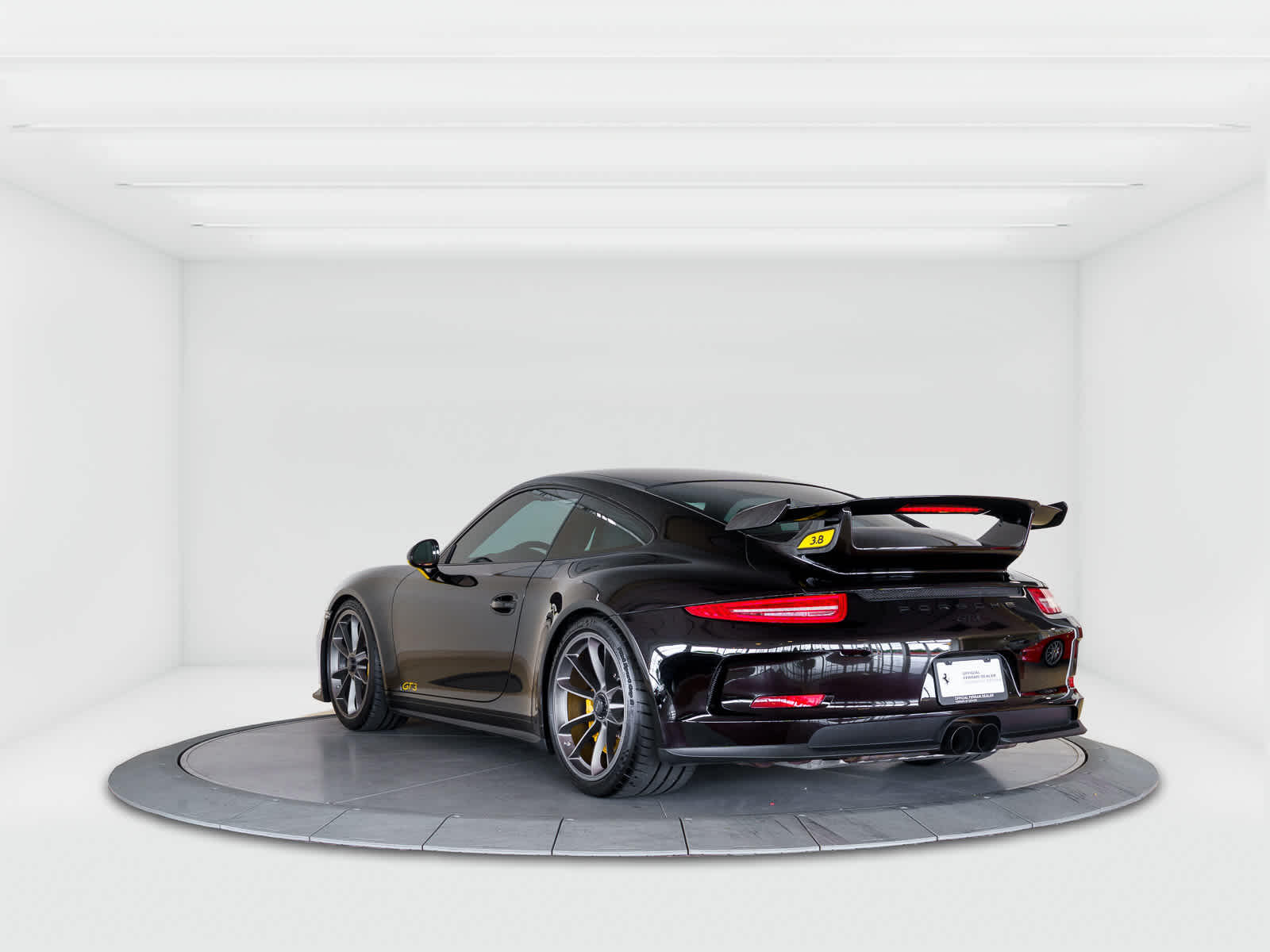 Thumbnail: 2014 Porsche 911 - 3