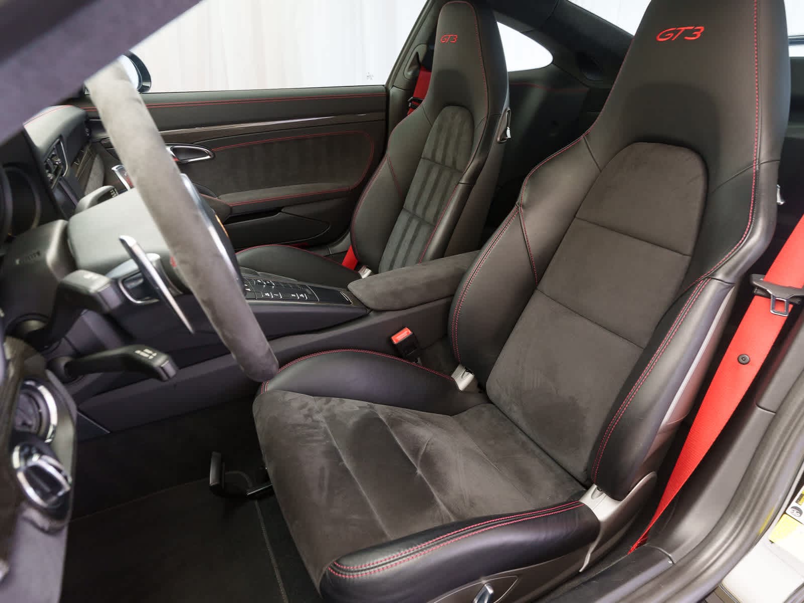 Thumbnail: 2014 Porsche 911 - 15