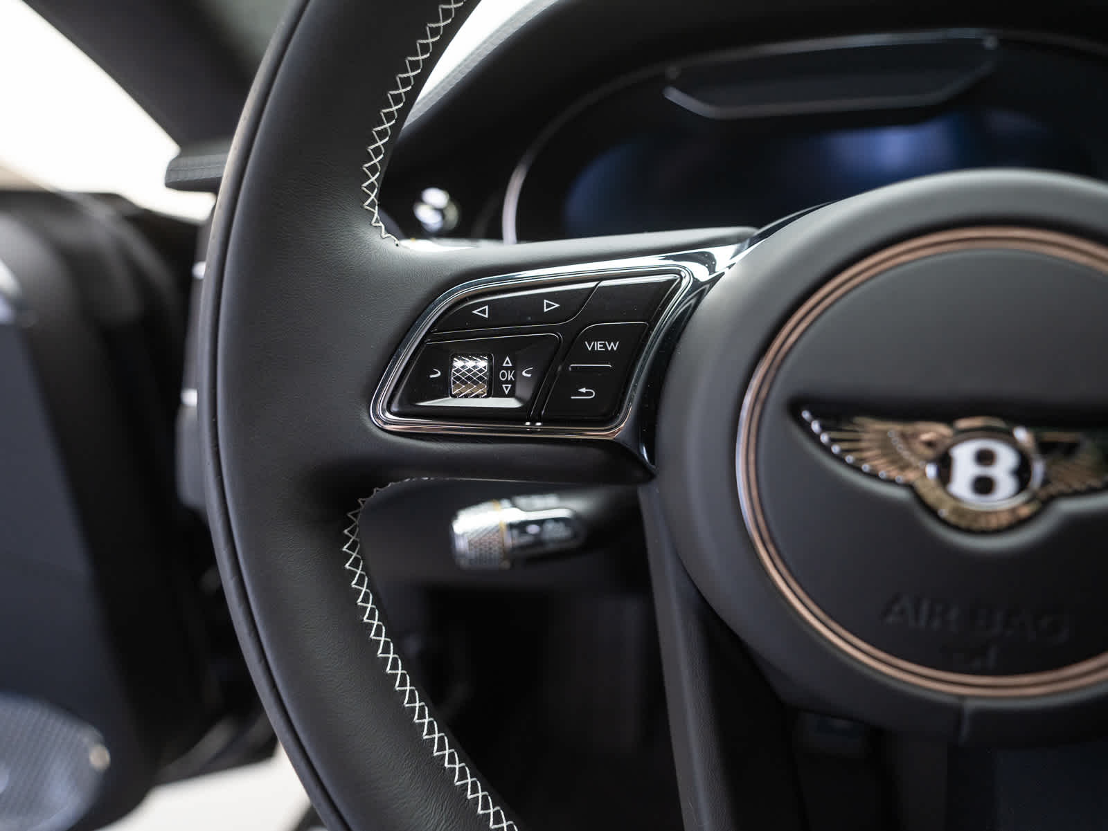 Thumbnail: 2022 Bentley Continental - 20