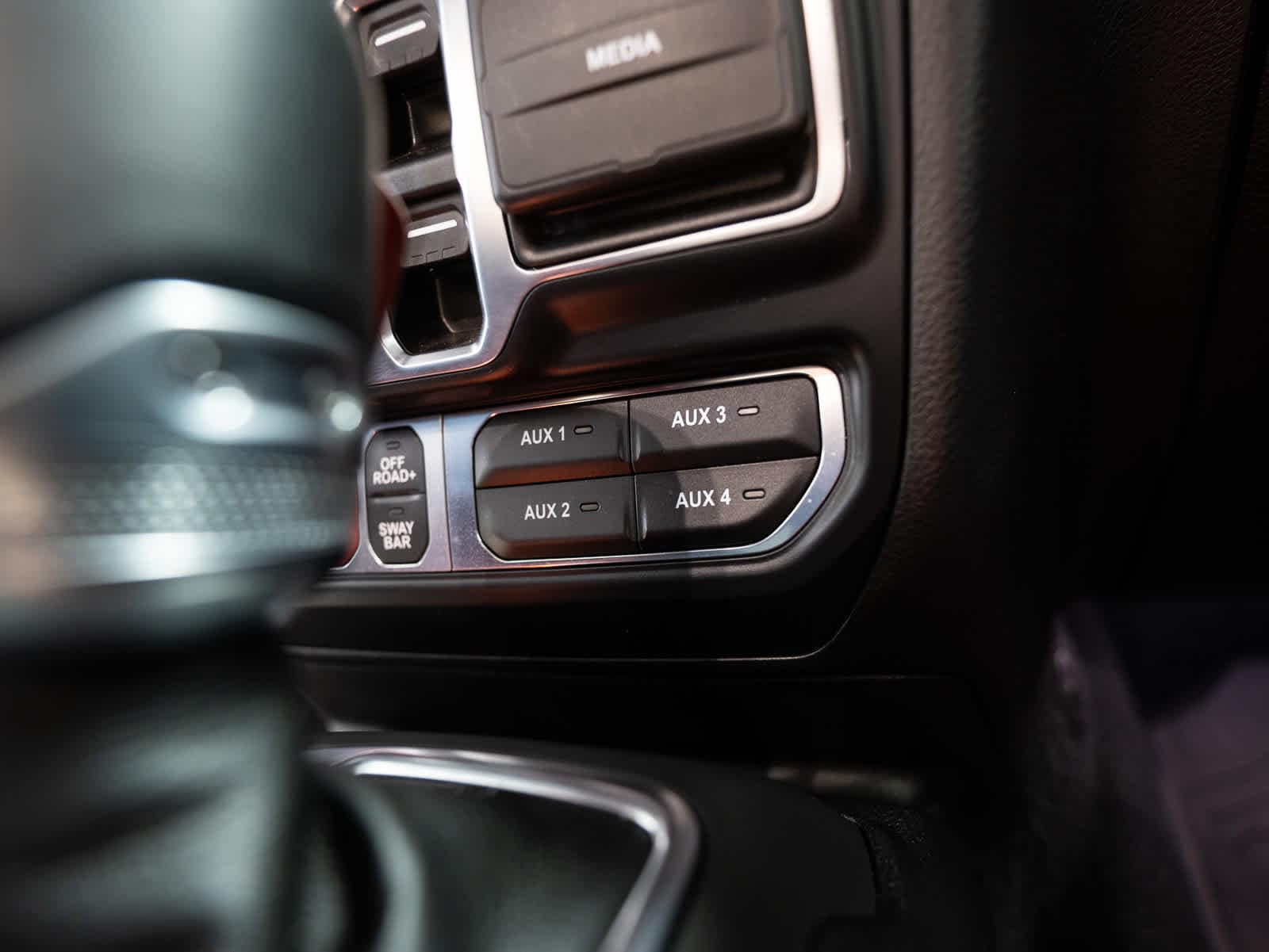 Thumbnail: 2024 Jeep Wrangler - 31