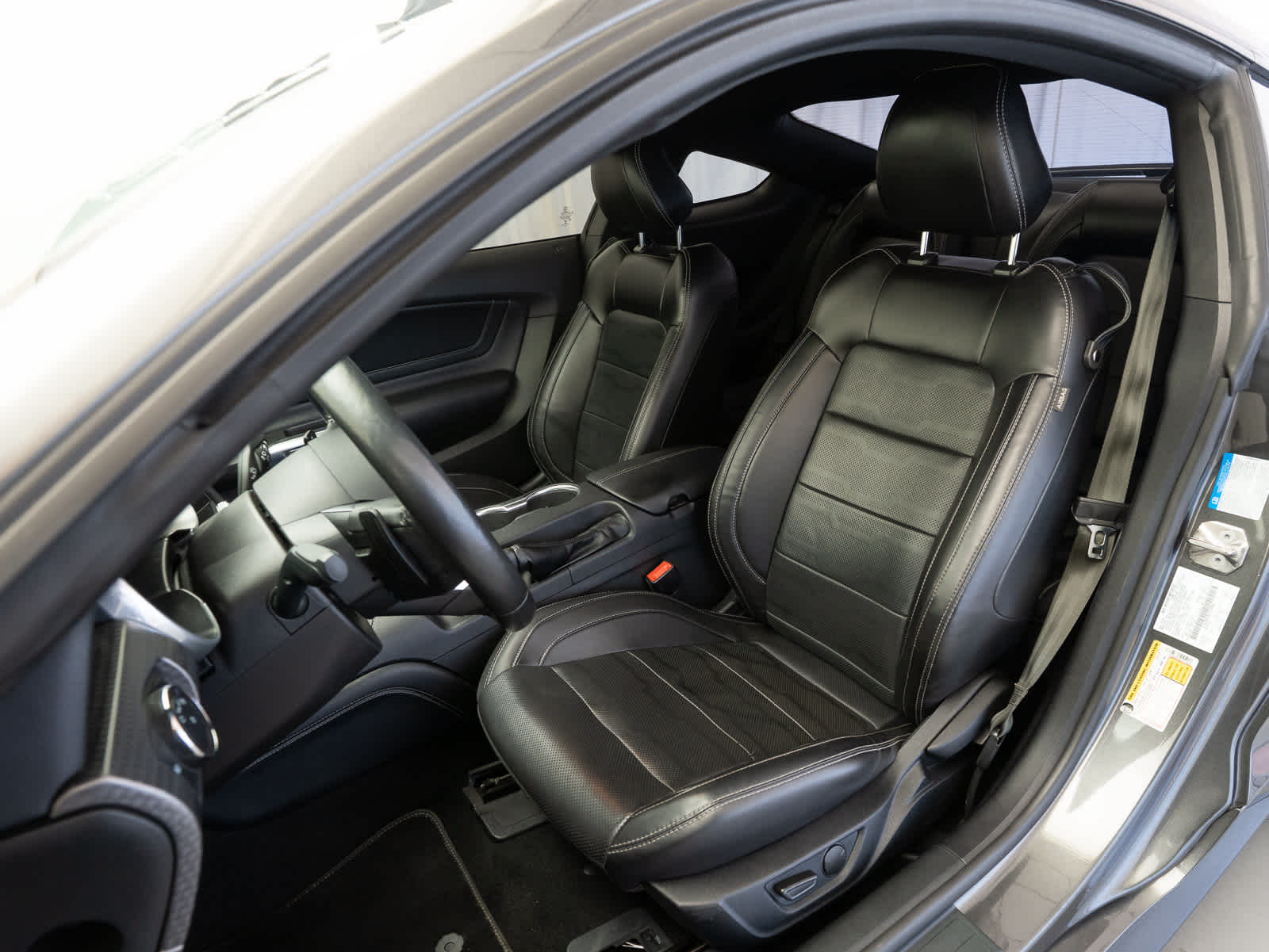 Thumbnail: 2020 Ford Mustang - 15