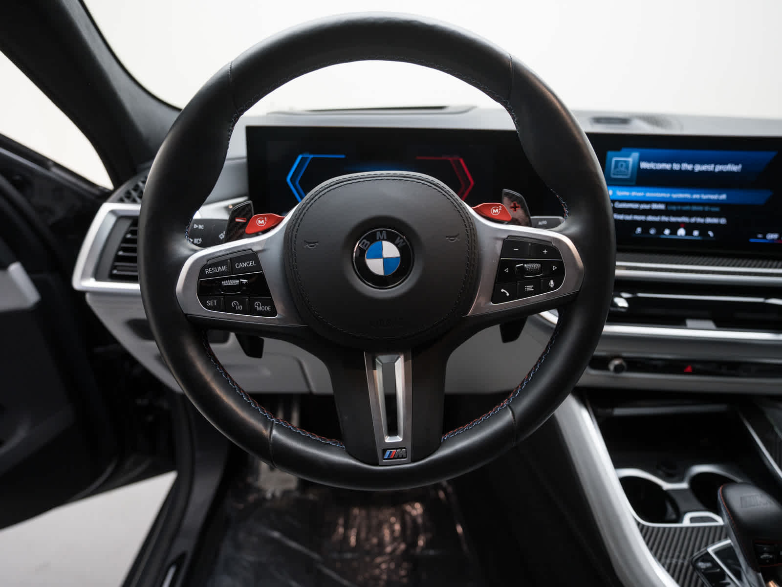 Thumbnail: 2024 BMW X6 - 24