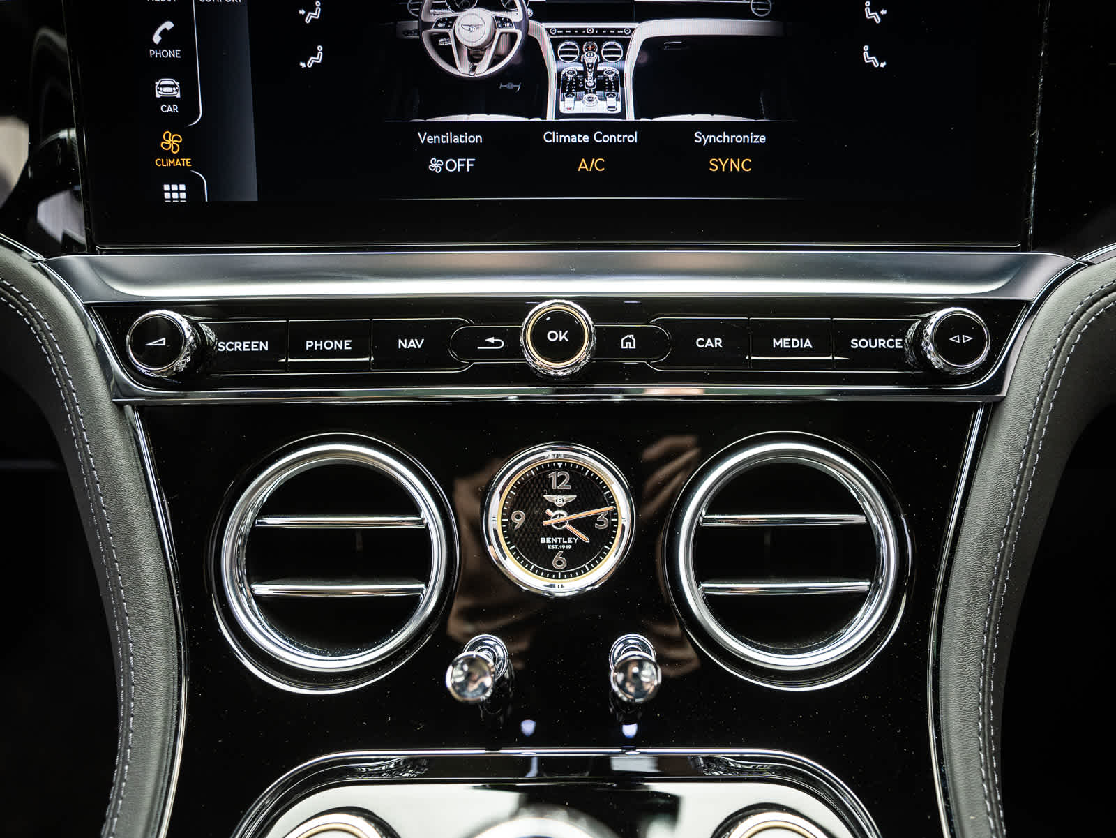 Thumbnail: 2022 Bentley Continental - 25