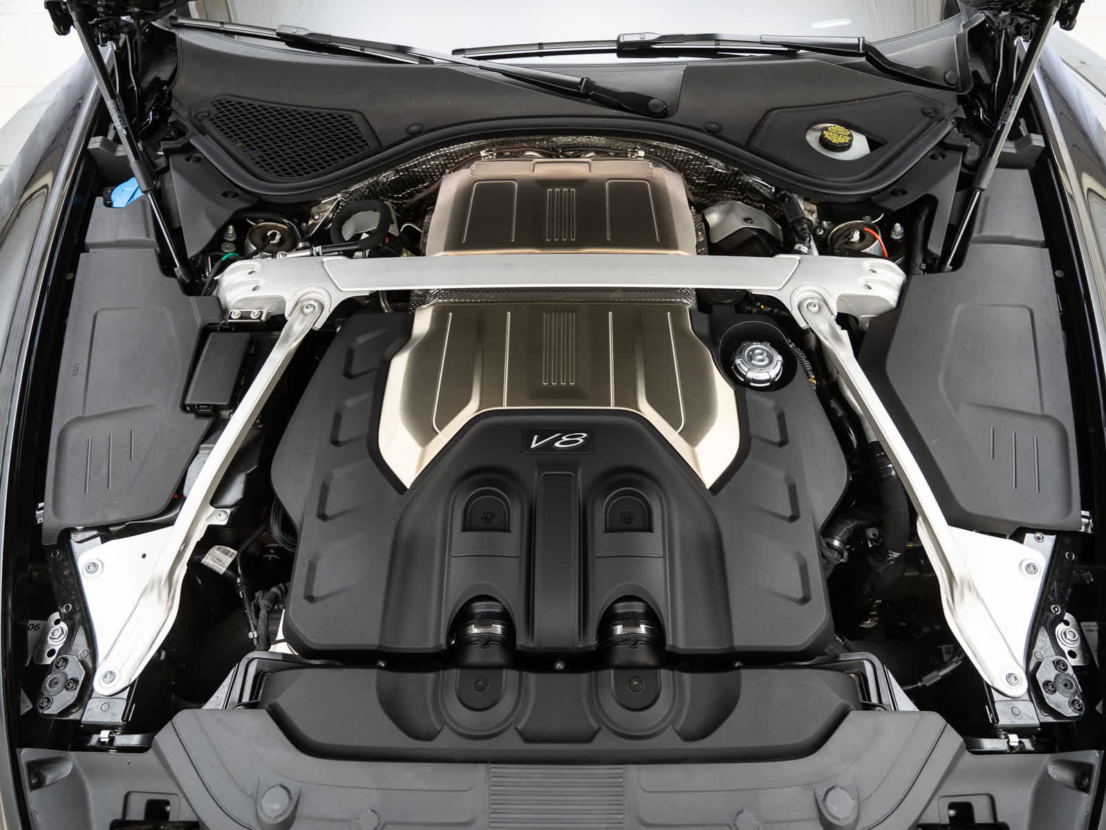 Thumbnail: 2022 Bentley Continental - 32