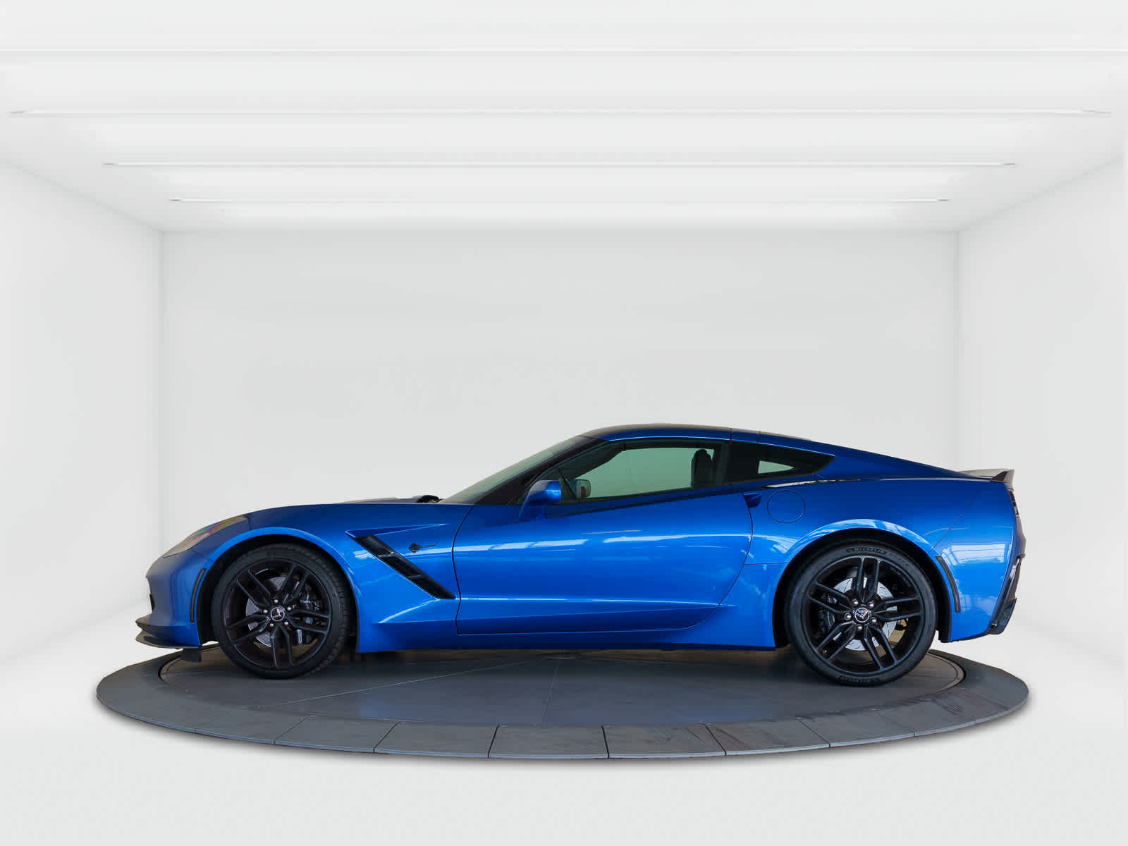 Thumbnail: 2015 Chevrolet Corvette - 2