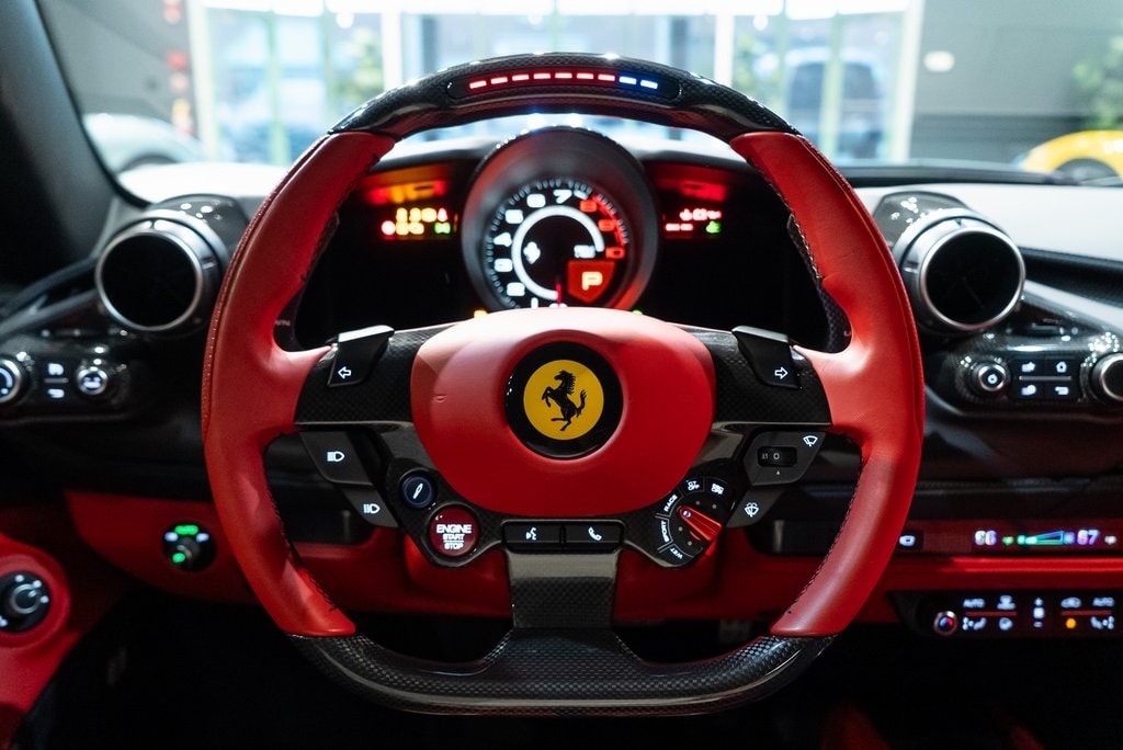 2022 FERRARI F8 - Image 5
