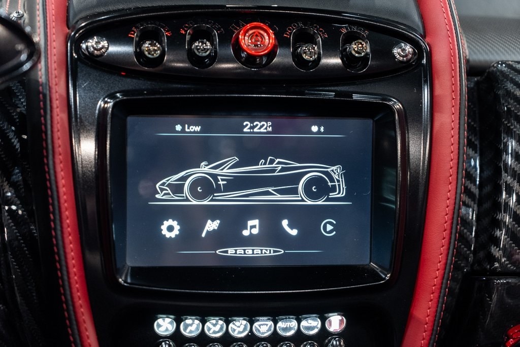 2017 PAGANI HUAYRA - Image 27