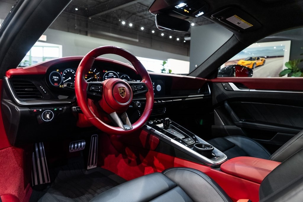 2022 PORSCHE 911 - Image 24