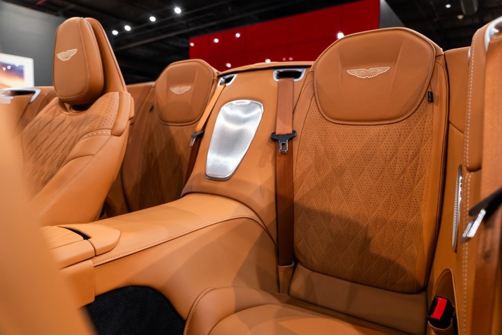 2024 ASTON MARTIN DB12 - Image 37