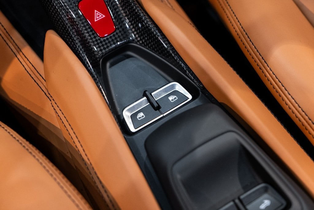 2022 FERRARI F8 - Image 36