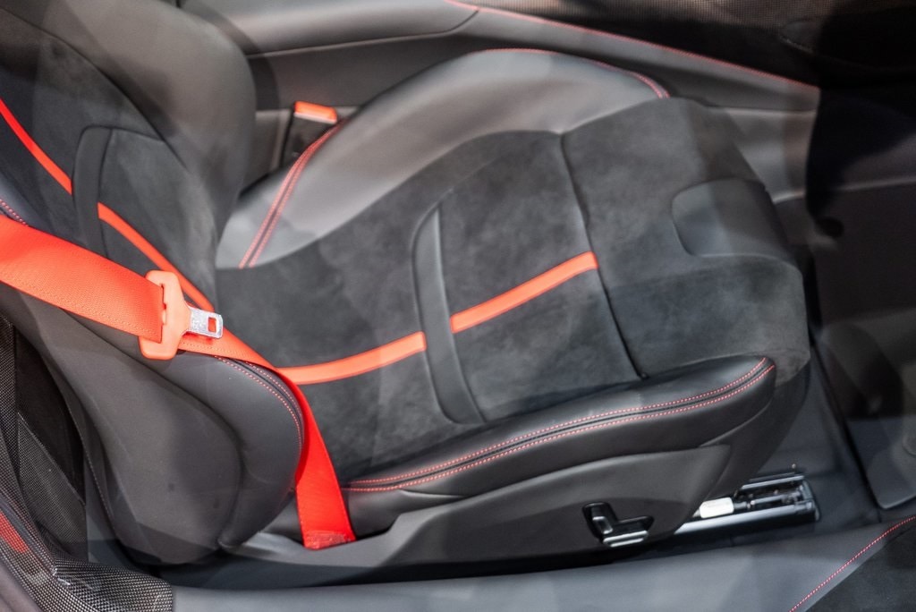 2023 FERRARI SF90 - Image 33