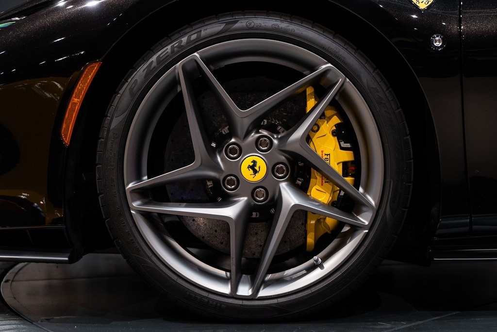 2022 FERRARI F8 - Image 13