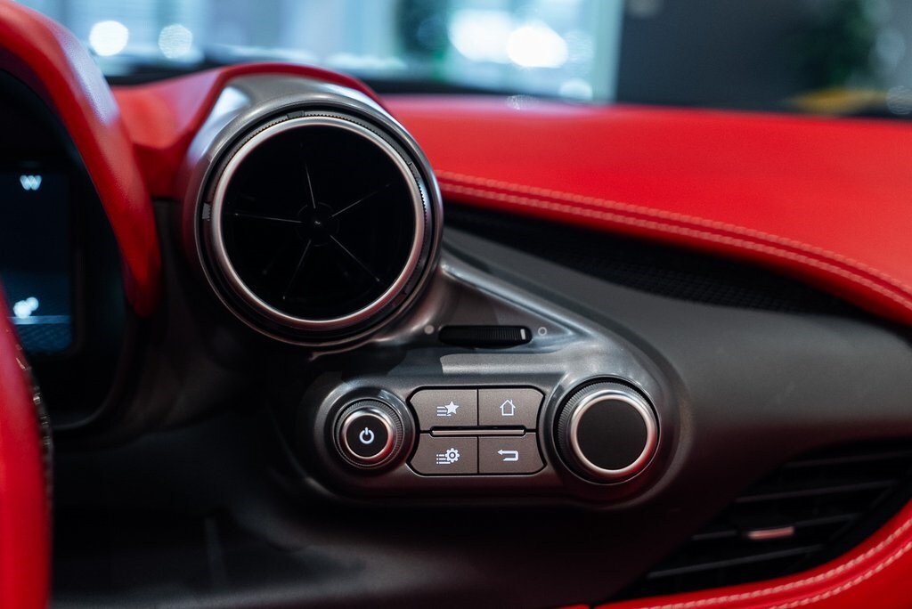 2023 FERRARI F8 - Image 33