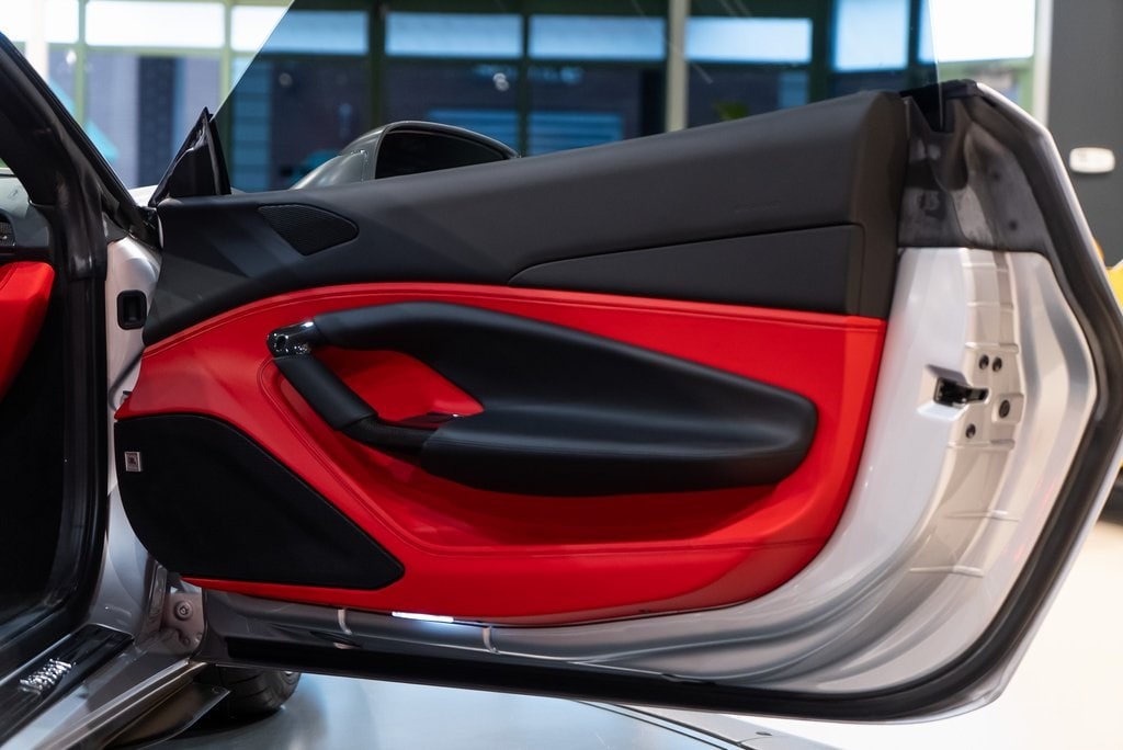 2022 FERRARI F8 - Image 42