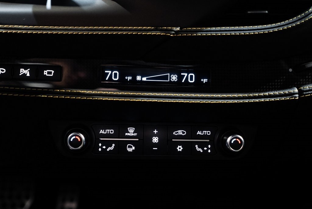 2022 FERRARI F8 - Image 35