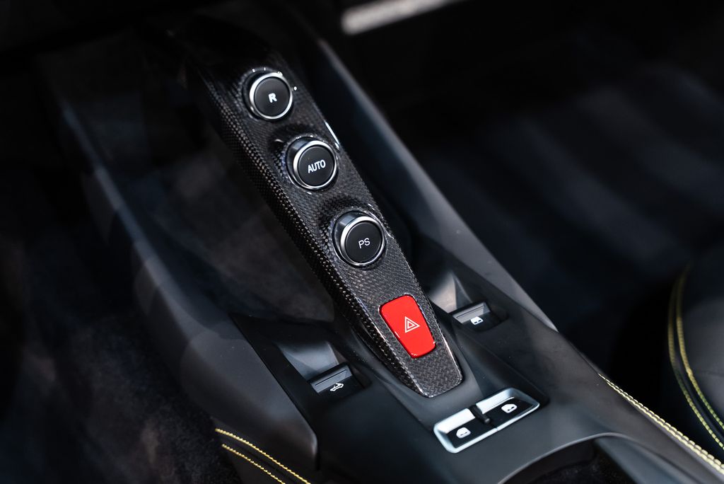 2023 Ferrari 812 GTS Base - Photo 40