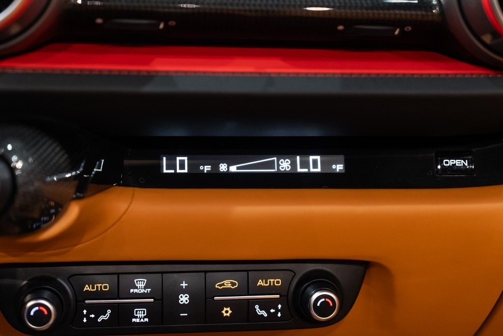 2021 FERRARI 812 - Image 34